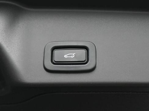 Used 2020 Land Rover Range Rover Evoque SE AWD/4WD image 31