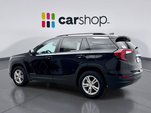 Used 2023 GMC Terrain SLE w/ Driver Convenience Package AWD/4WD image 3