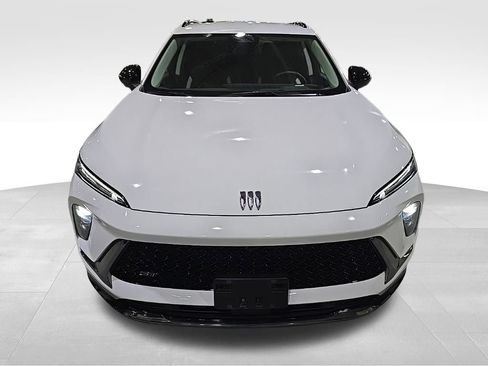 Certified 2025 Buick Envision Sport Touring image 2