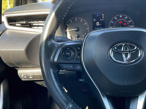 Used 2024 Toyota Corolla SE FWD image 23