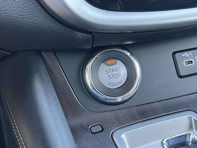Used 2023 Nissan Murano Platinum w/ Cargo Package FWD image 35