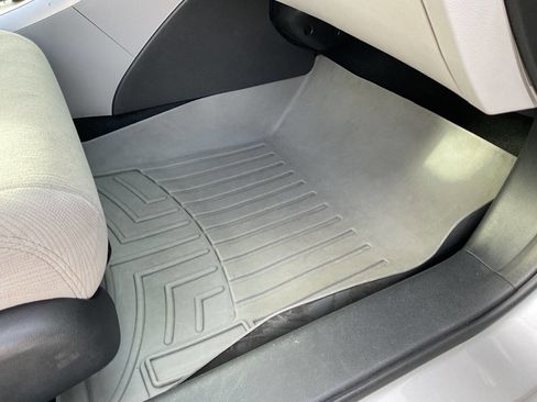 Used 2014 Honda Accord EX image 39