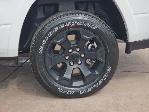 New 2026 RAM 1500 Big Horn AWD/4WD image 37