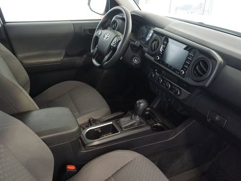 Used 2023 Toyota Tacoma SR AWD/4WD image 21