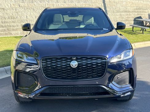 Used 2026 Jaguar F-PACE R-Dynamic S AWD/4WD image 9