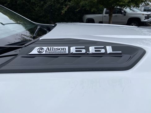 Used 2025 Chevrolet Silverado 2500 W/T w/ WT Convenience Package image 36