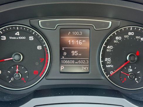 Used 2017 Audi Q3 2.0T Premium image 19