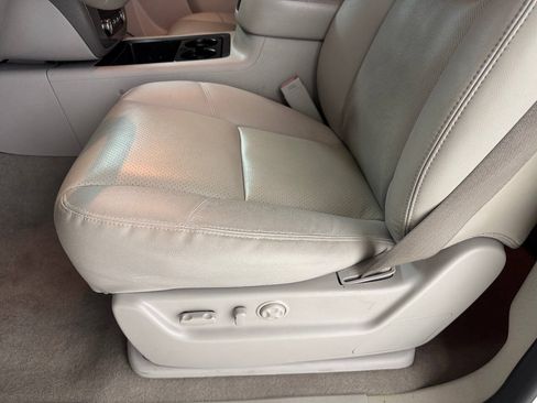 Used 2010 GMC Yukon SLT RWD image 46
