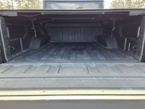 Certified 2022 Jeep Gladiator Sport image 9