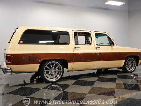 Used 1987 GMC Suburban 2WD image 13