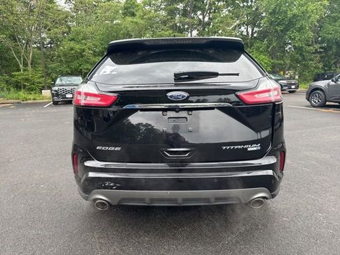 Used 2020 Ford Edge Titanium w/ Equipment Group 301A AWD/4WD image 4