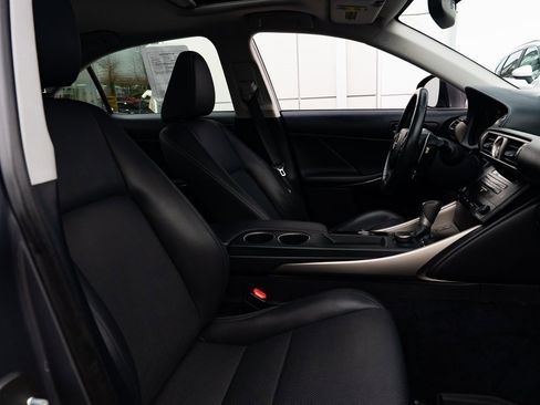 Used 2014 Lexus IS 250 image 25