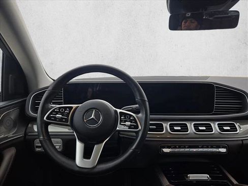 Certified 2023 Mercedes-Benz GLS 450 4MATIC image 13