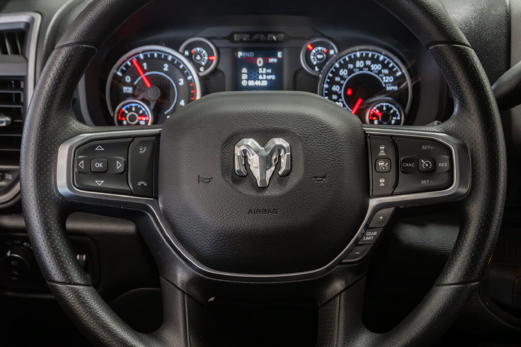 New 2027 RAM 3500 Tradesman AWD/4WD image 14