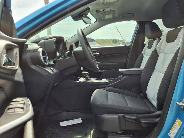New 2026 Chevrolet Trax LS w/ LS Convenience Package FWD image 14