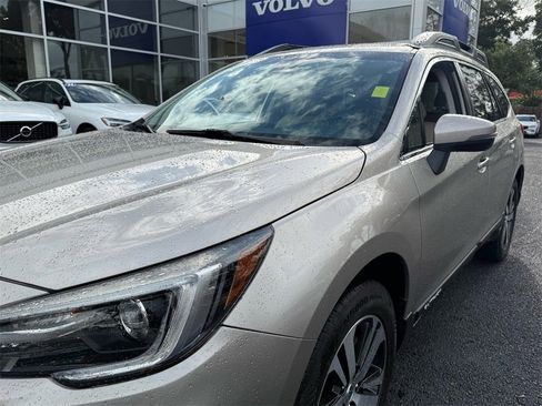 Used 2019 Subaru Outback 2.5i Limited image 23