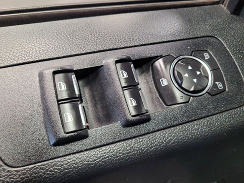 Used 2016 Ford F150 XLT w/ Equipment Group 302A Luxury AWD/4WD image 27