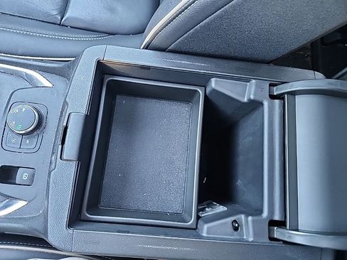 Certified 2023 Chevrolet Traverse Premier w/ LPO, Floor Liner Package AWD/4WD image 34