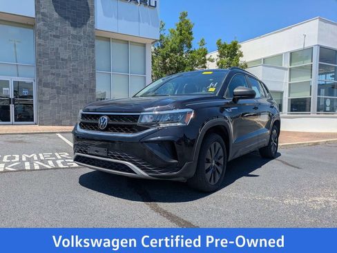 Certified 2024 Volkswagen Taos S FWD image 9
