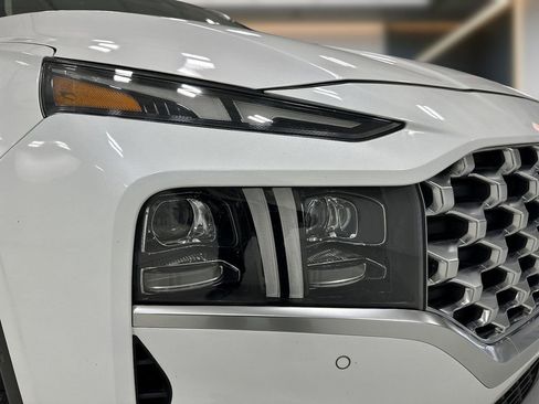 Certified 2022 Hyundai Santa Fe Limited FWD image 10