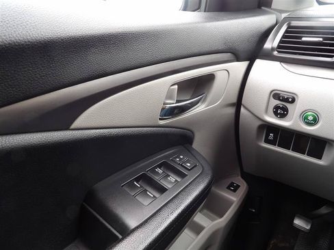 Used 2016 Honda Pilot EX-L image 27