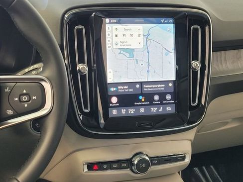 New 2026 Volvo XC40 B5 Ultra w/ Protection Package Premier AWD/4WD image 14