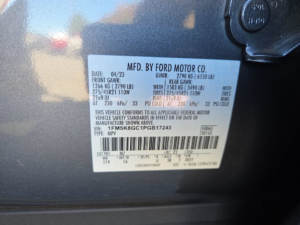 Used 2023 Ford Explorer ST w/ Equipment Group 401A AWD/4WD image 25