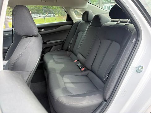 Certified 2023 Kia K5 LXS FWD image 17