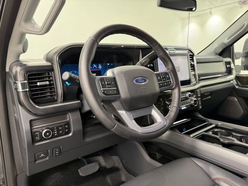 Used 2026 Ford F350 Lariat AWD/4WD image 15