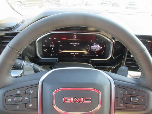 New 2026 GMC Sierra 1500 Elevation w/ Elevation Premium Package AWD/4WD image 18
