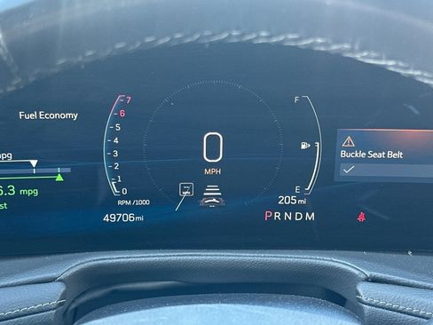 Used 2025 Cadillac XT4 Premium Luxury FWD image 38