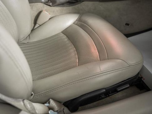 Used 2004 Chevrolet Corvette Convertible w/ Preferred Equipment Group image 32