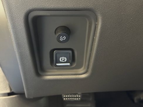 New 2026 Chevrolet Corvette Stingray Coupe w/ Z51 Performance Package image 26