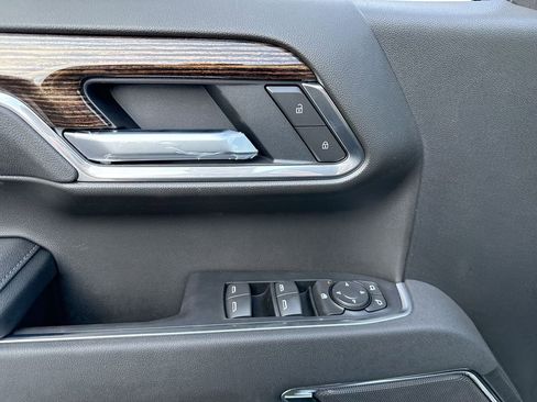 New 2026 GMC Sierra 1500 Elevation image 23