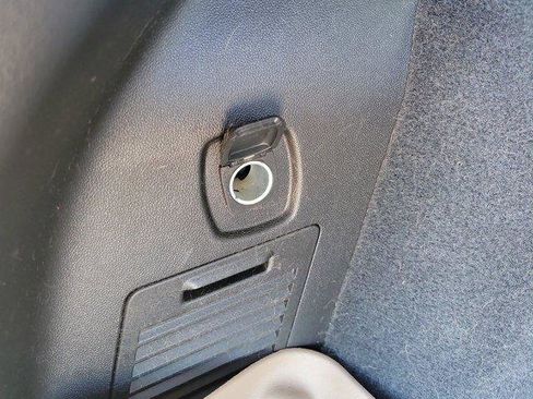 Used 2017 Cadillac XT5 Luxury w/ LPO, Wheel Lock Package image 11