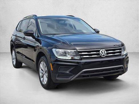 Used 2019 Volkswagen Tiguan S FWD image 3