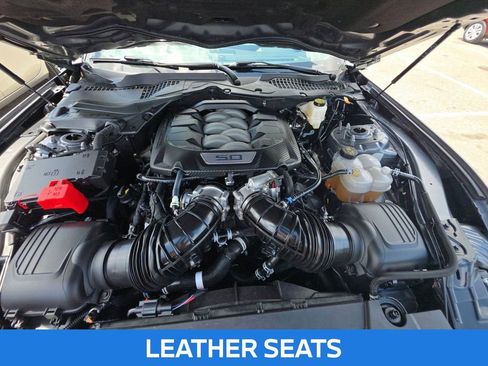 Used 2025 Ford Mustang GT Premium RWD image 9