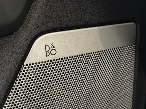 Used 2024 Ford F350 Lariat w/ Lariat Ultimate Package image 18