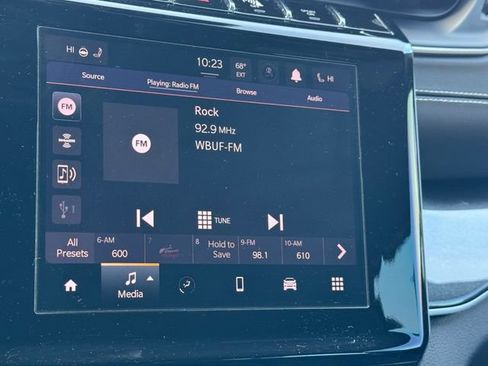 Used 2023 Jeep Grand Cherokee Altitude AWD/4WD image 44