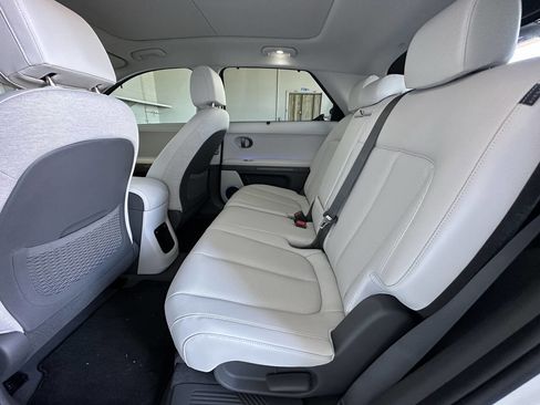 Used 2025 Hyundai Ioniq 5 Limited image 22