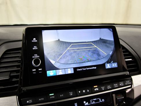 Certified 2025 Honda Odyssey EX-L image 25