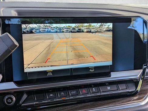 Used 2023 Chevrolet Silverado 1500 LT image 11