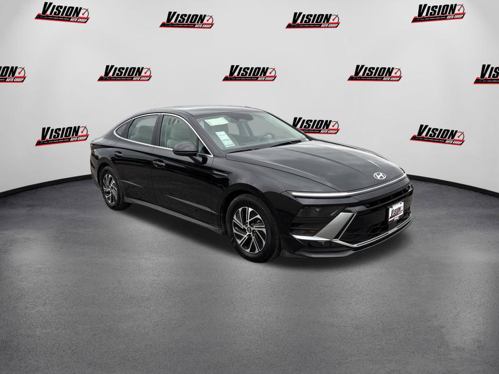 New 2026 Hyundai Sonata Blue FWD image 7