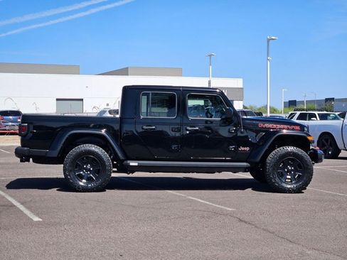 Used 2022 Jeep Gladiator Mojave w/ Cold Weather Group AWD/4WD image 4