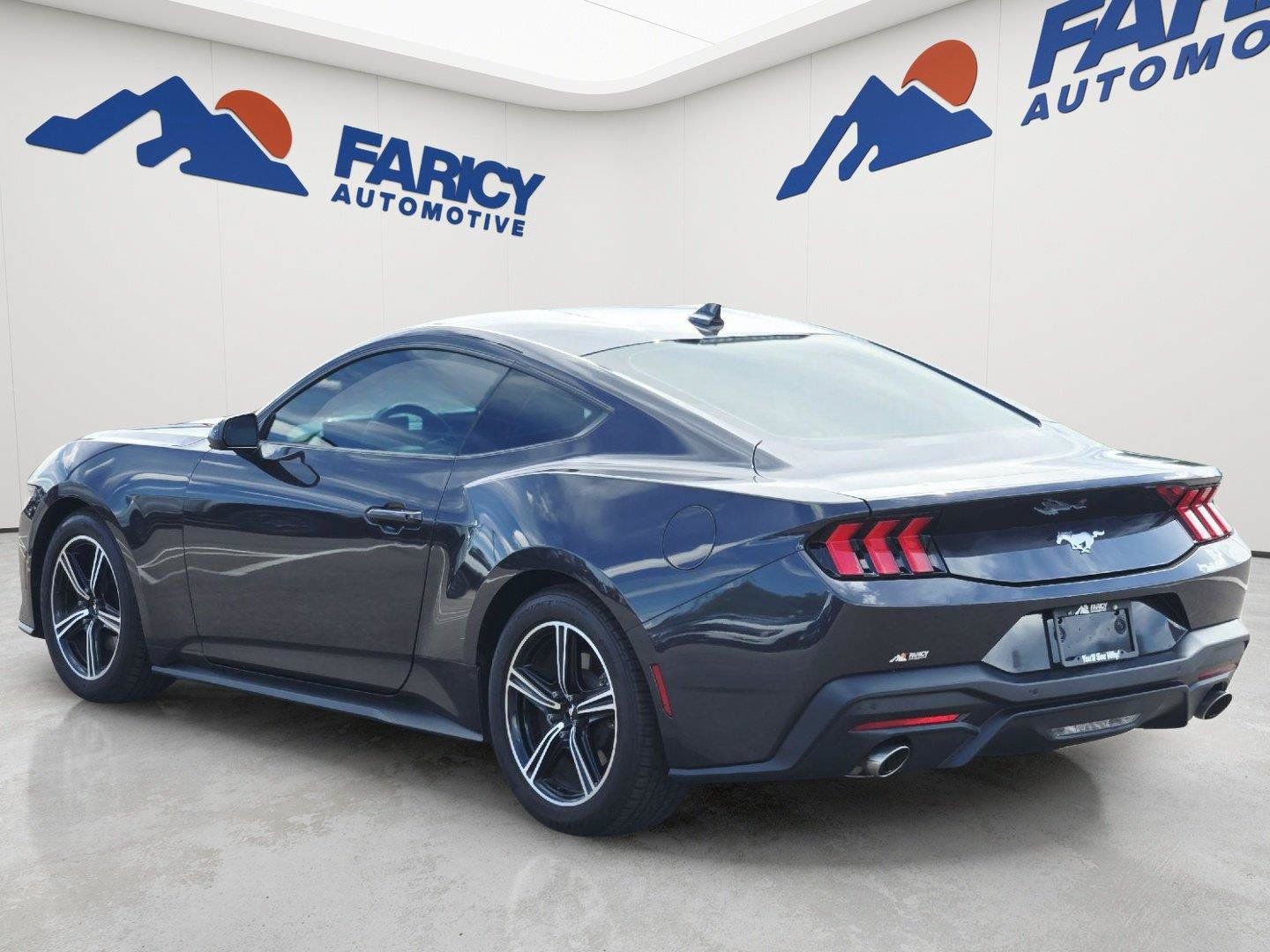Certified 2024 Ford Mustang Coupe RWD image 7