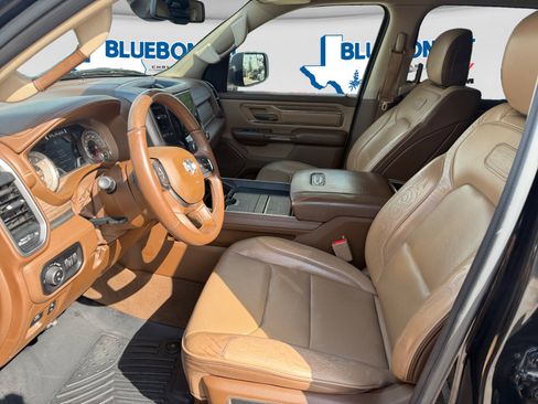 Used 2019 RAM 1500 Limited AWD/4WD image 11
