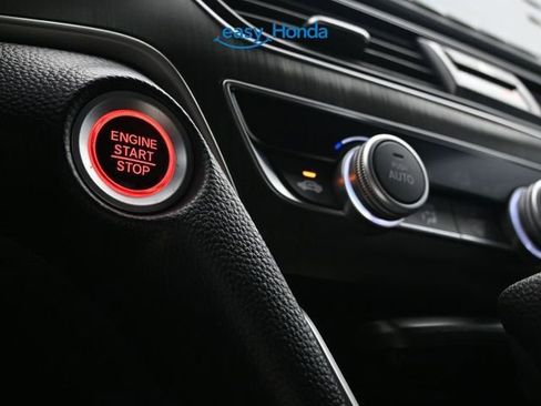 Used 2019 Honda Accord LX image 14