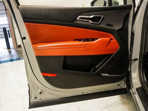 Used 2024 Kia Sportage SX image 20