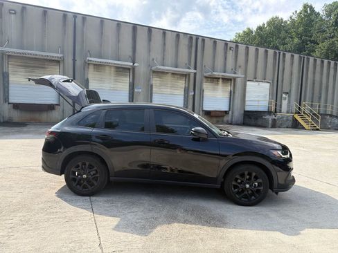 Used 2024 Honda HR-V Sport image 13