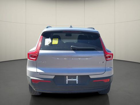 Used 2026 Volvo XC40 B5 Plus AWD/4WD image 6